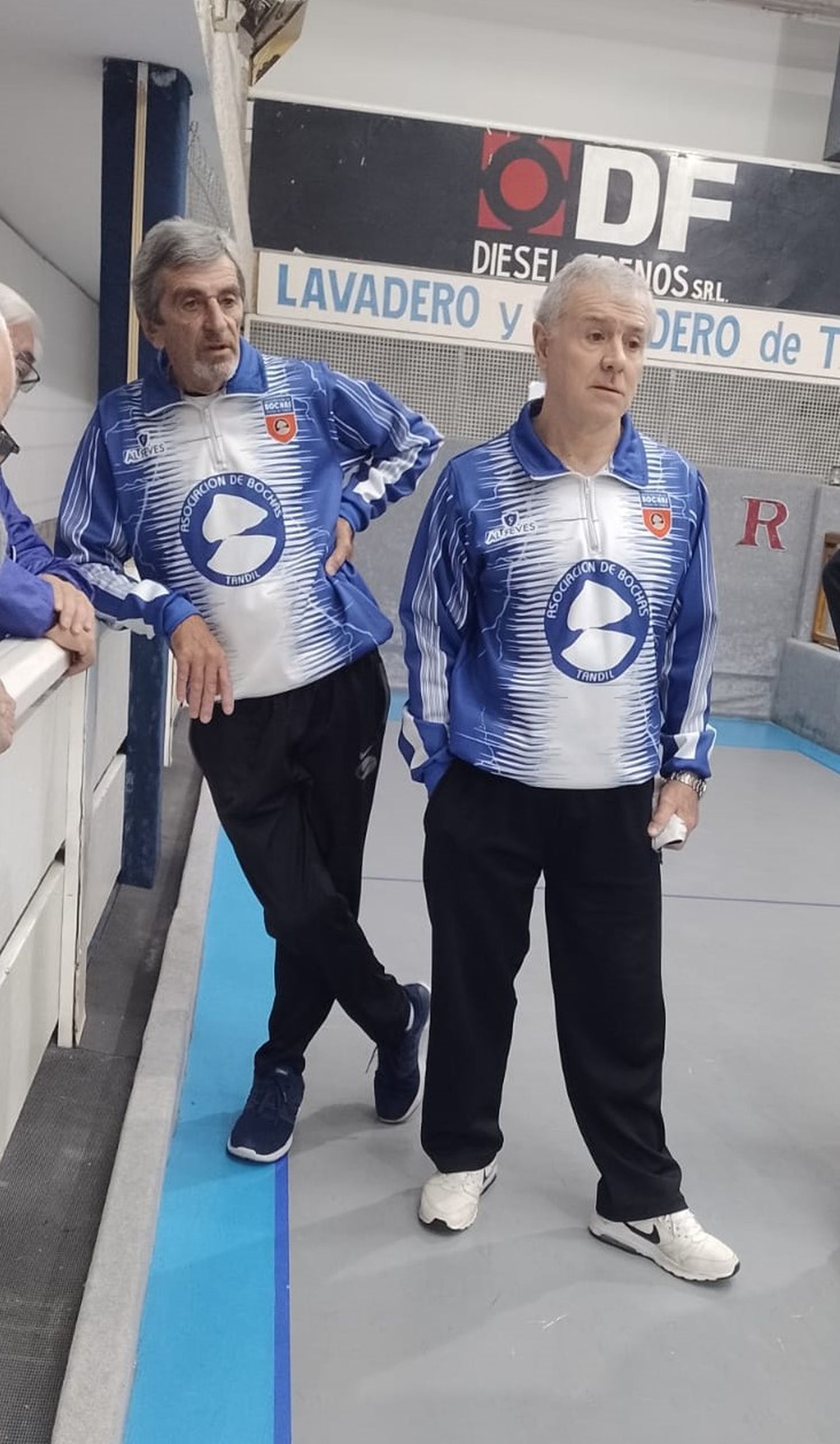 Excursionistas juega el triangular en Rauch
