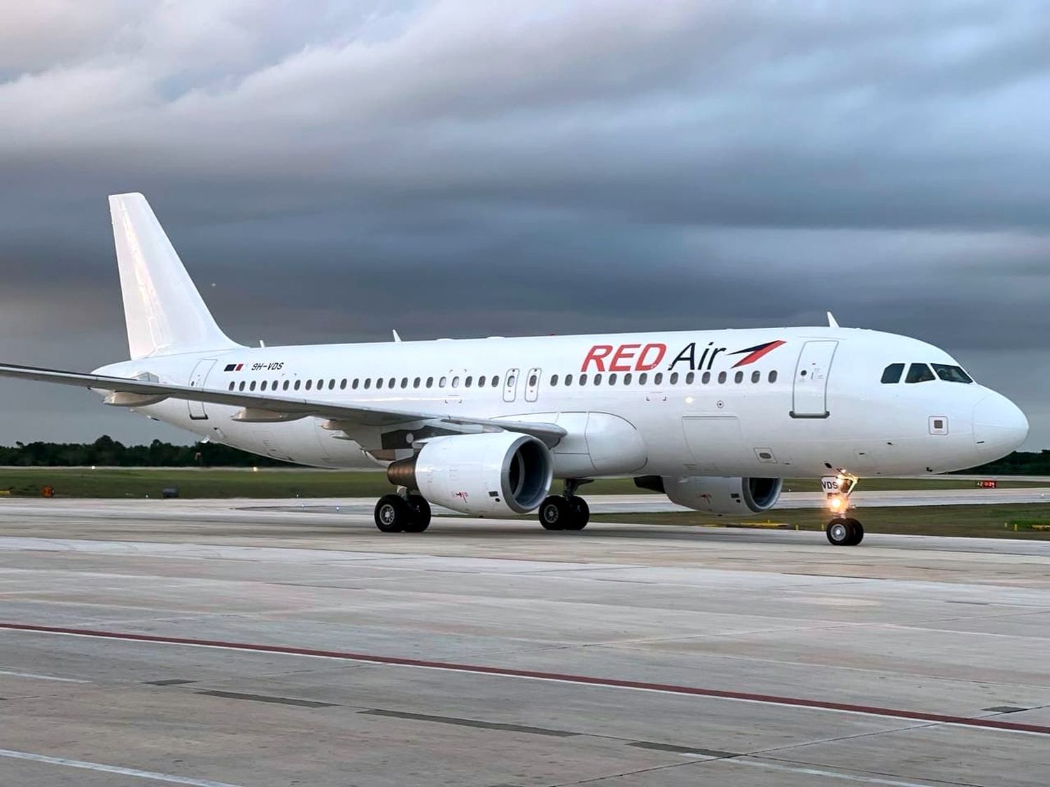 RED Air recibe el primer Airbus A320 para las rutas de LASER Airlines a Caracas y Miami