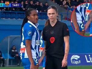 Escándalo en el fúbol femenino español: el tocamiento íntimo de Mapi León a Caracas.