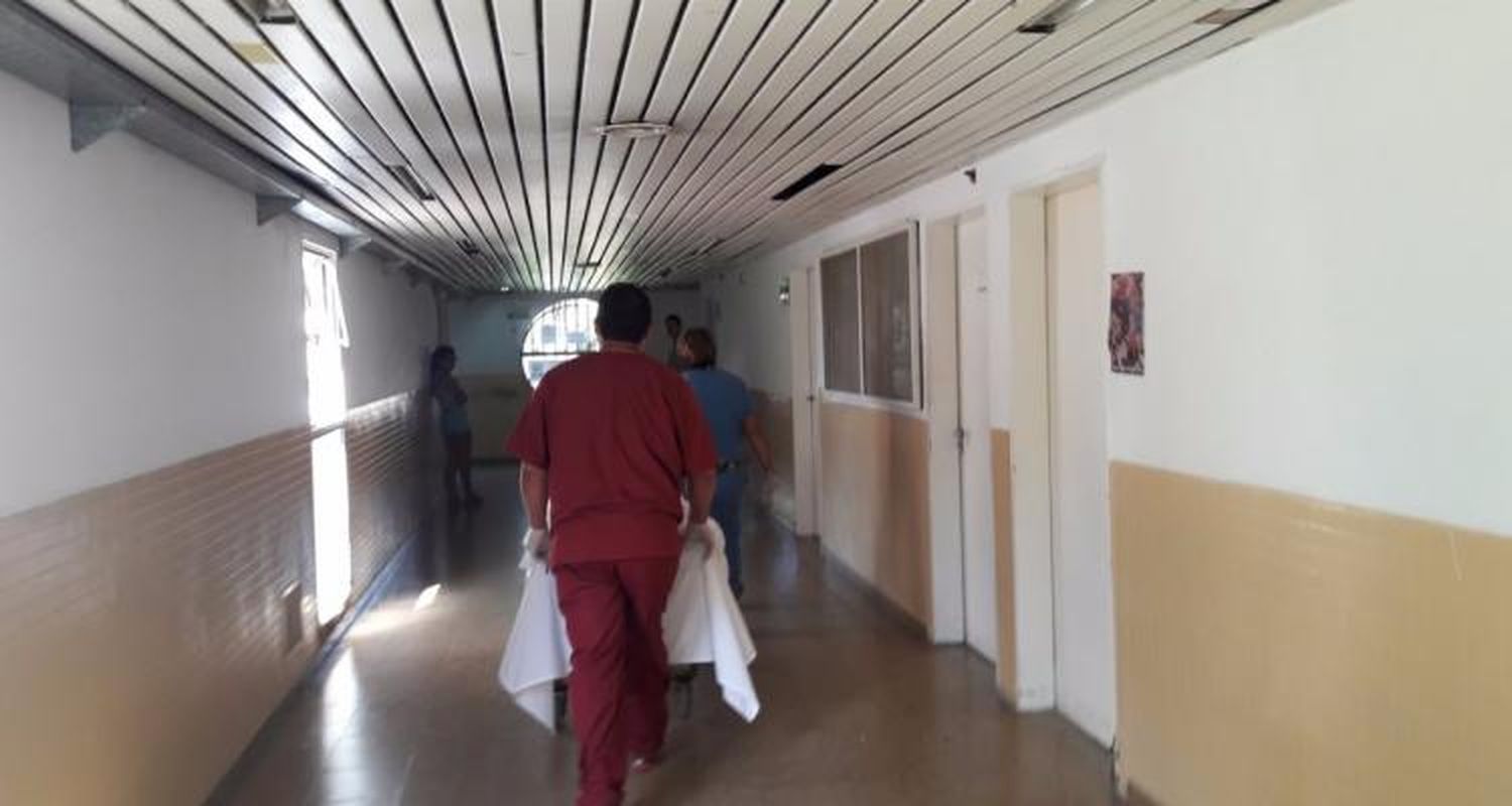 Un apuñalado y un herido de bala en el Hospital