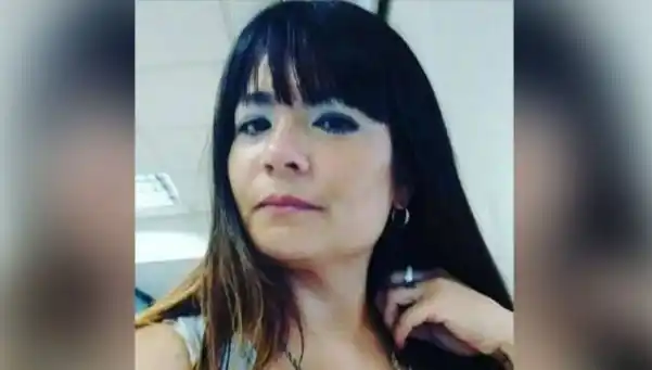 Esteban Echeverría: Tenía orden de restricción, la mata de 43 puñaladas y lo detienen