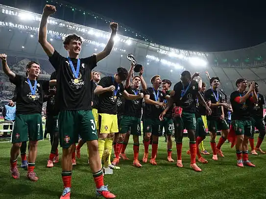 Portugal festeja el título en Qatar.