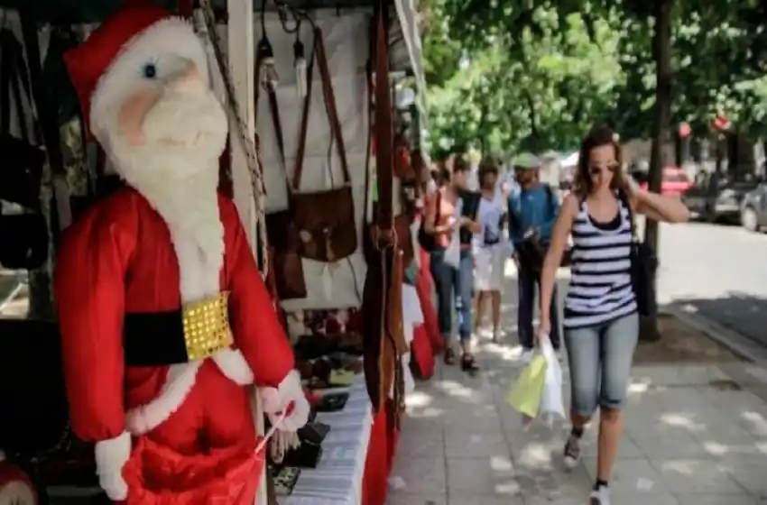 Todo para el arbolito: comenzó a funcionar la Feria Artesanal Navideña en plaza Pringles