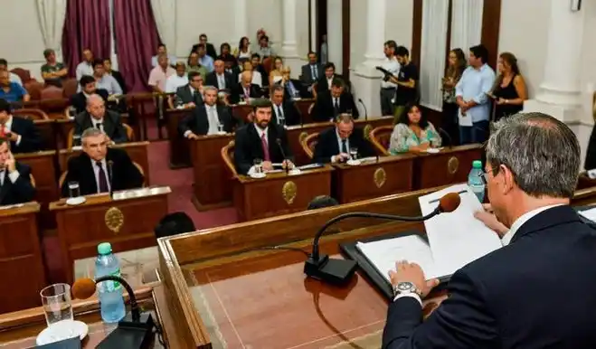 El Senado tratará el endeudamiento