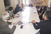 Lunghi mantuvo un encuentro de trabajo con integrantes de la Asociación de Cabañas y autoridades locales del Banco Nació