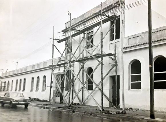 La primera escuela fue un ranchito de adobe
