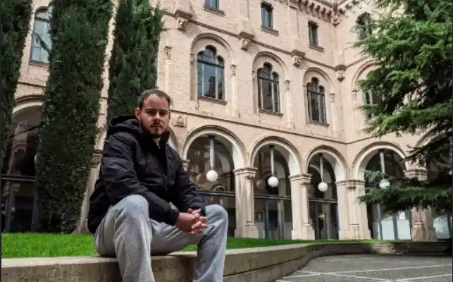 Nueva condena contra rapero español Pablo Hasél