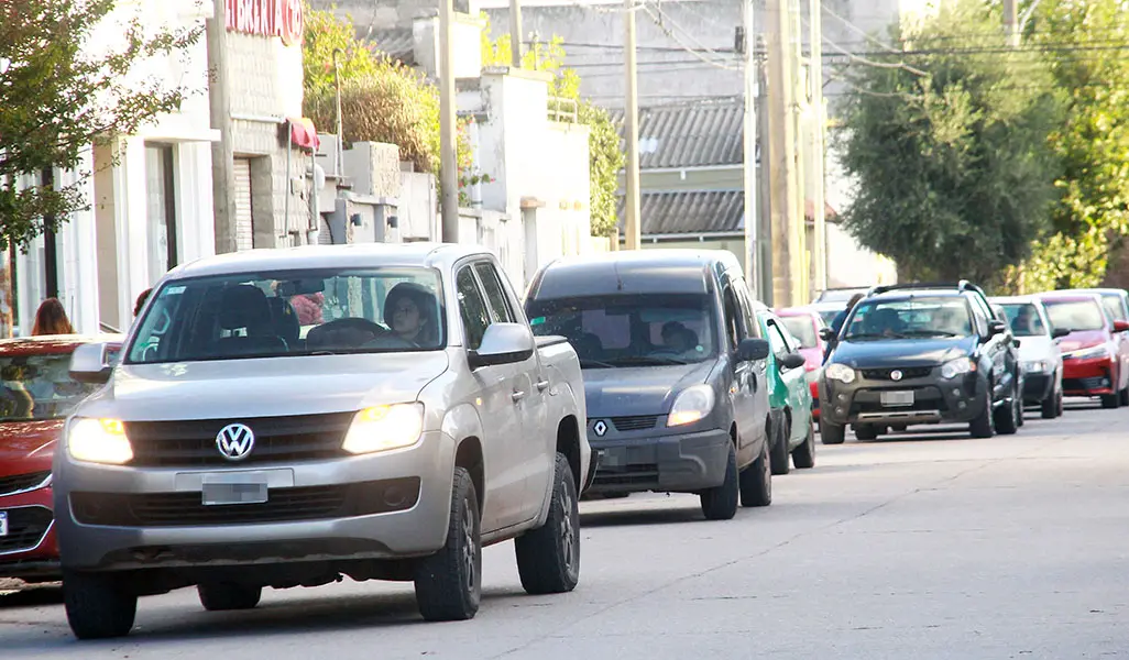 Estacionar en doble fila, ¿tema sin solución?
