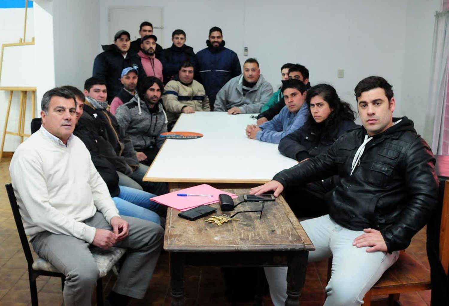 Exobreros de Metalúrgica Tandil se mostraron  desamparados frente a la incertidumbre laboral