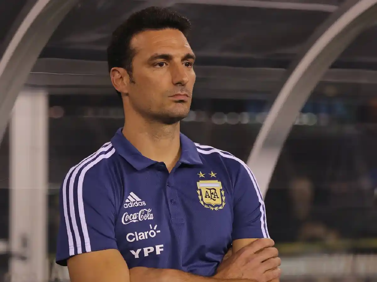 Scaloni dio una lista preliminar para las Eliminatorias
