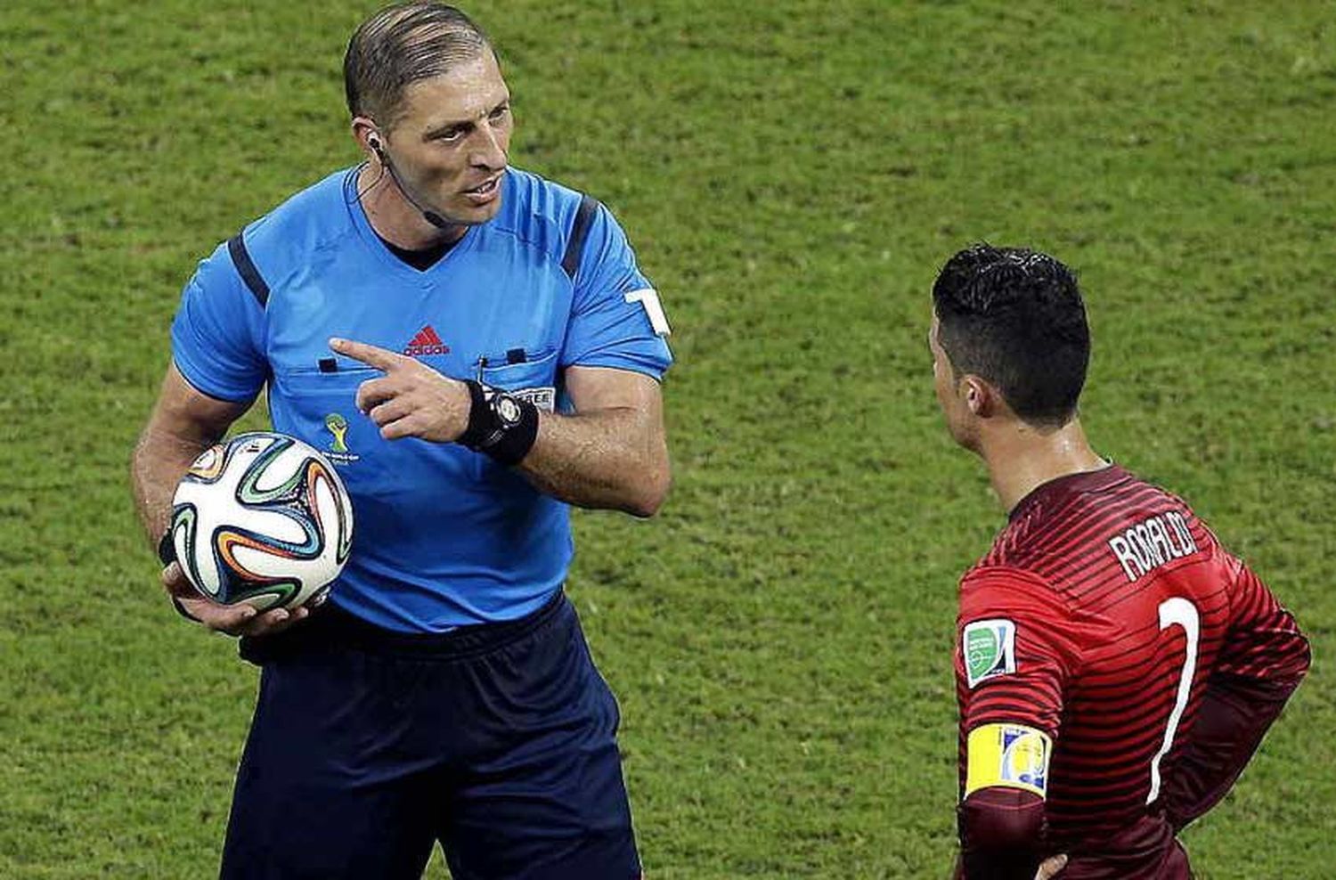 Es oficial: Pitana dirigirá su segundo Mundial