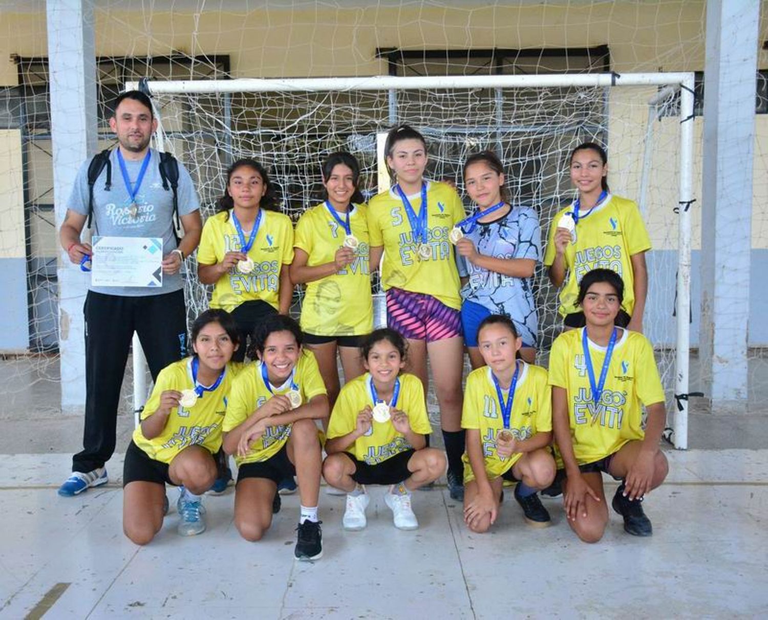 Pozo del Tigre se adueñó
del hándbol sub 14 escolar