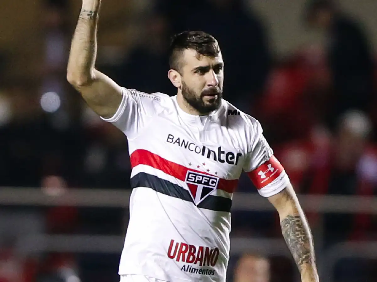 "San Pablo no quiere vender a Pratto", dijo representante del delantero platense