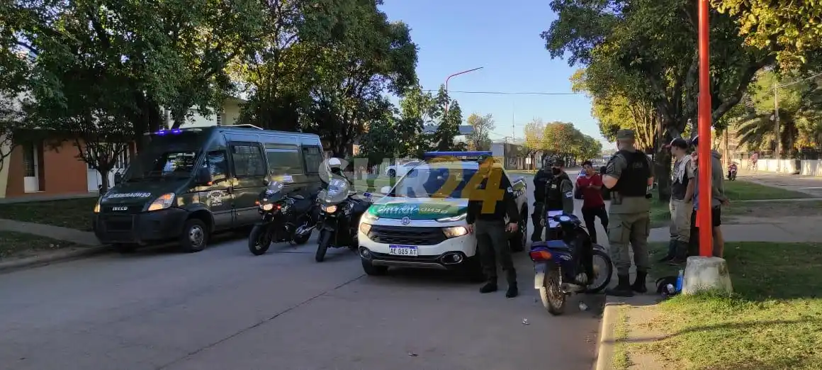 Controles vehiculares de Gendarmería en Santa Isabel y Teodelina