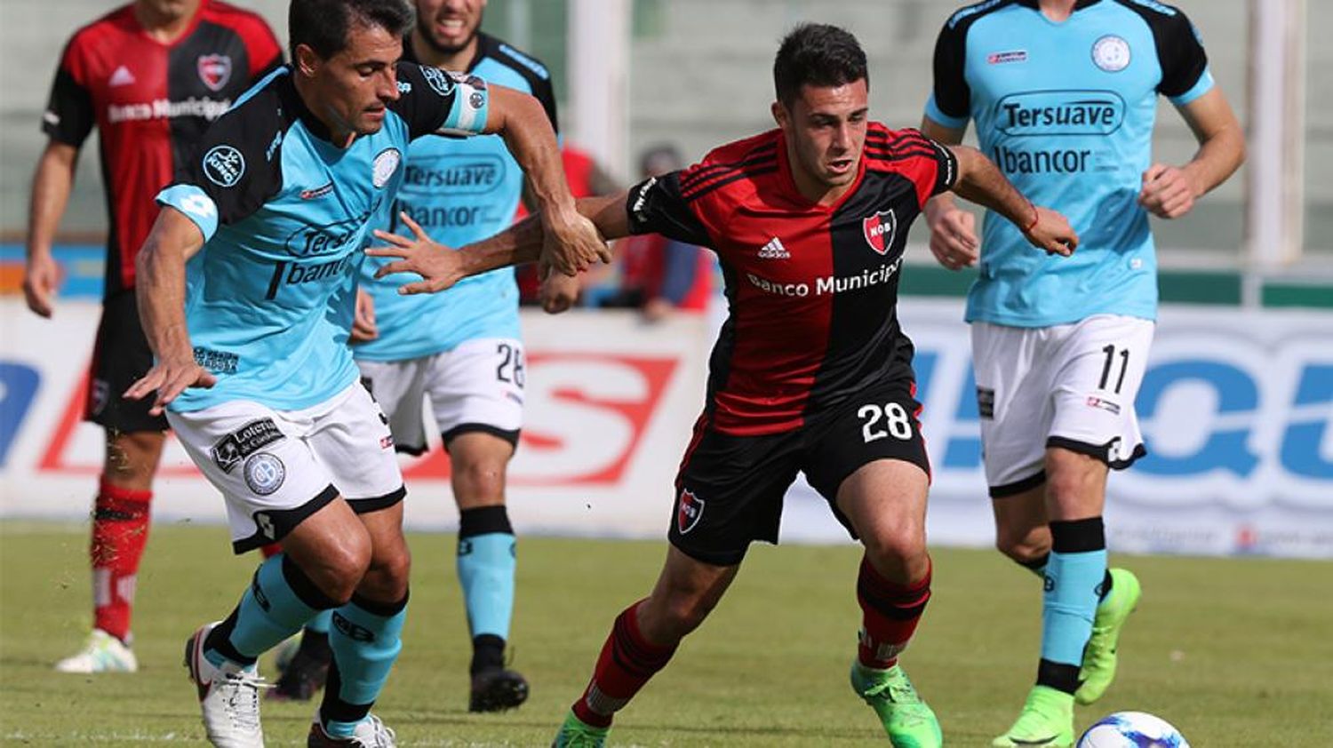 Newell’s y Belgrano se miden en el Coloso