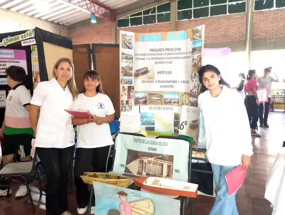 El proyecto “La Canoa Isleña”, de Puerto Ruiz, clasificó para la instancia nacional