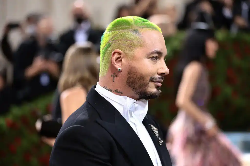 Balvin y Nodal borran rastro de su disputa