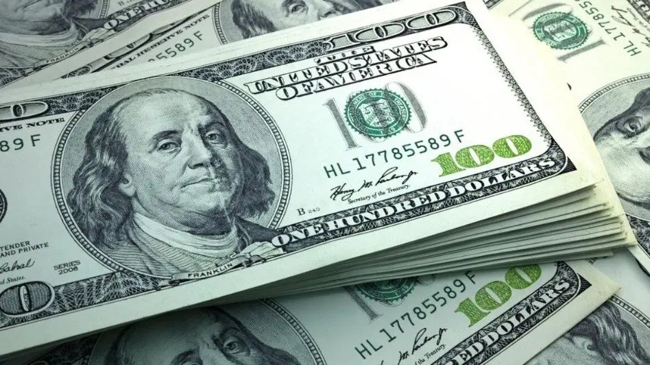El dólar blue quedó al borde de los $600: La cotización se volvió a acelerar a días de las primarias