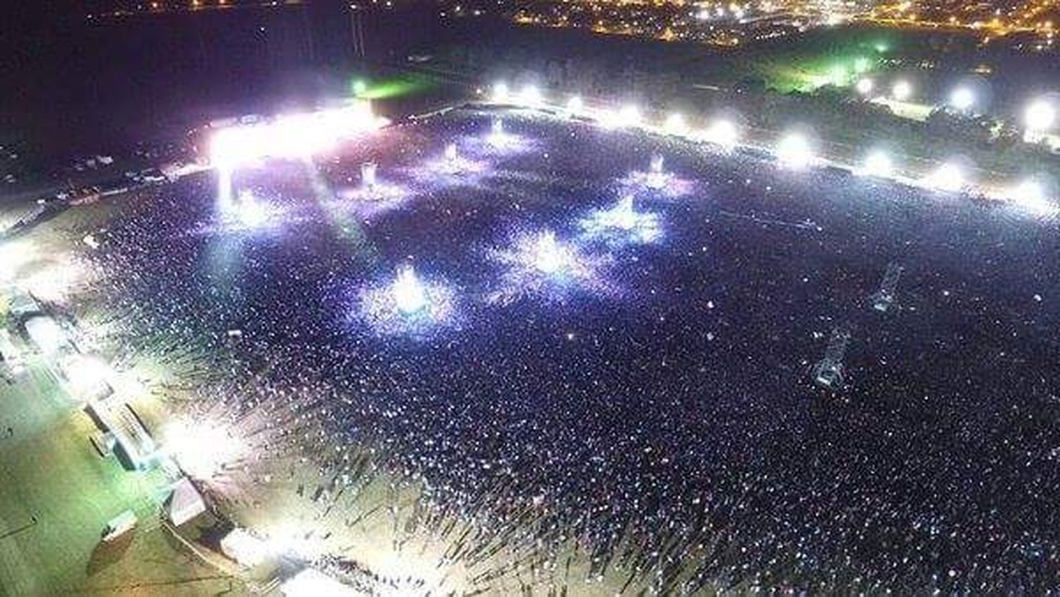 El recital del Indio Solari en Tandil fue una fiesta para todos