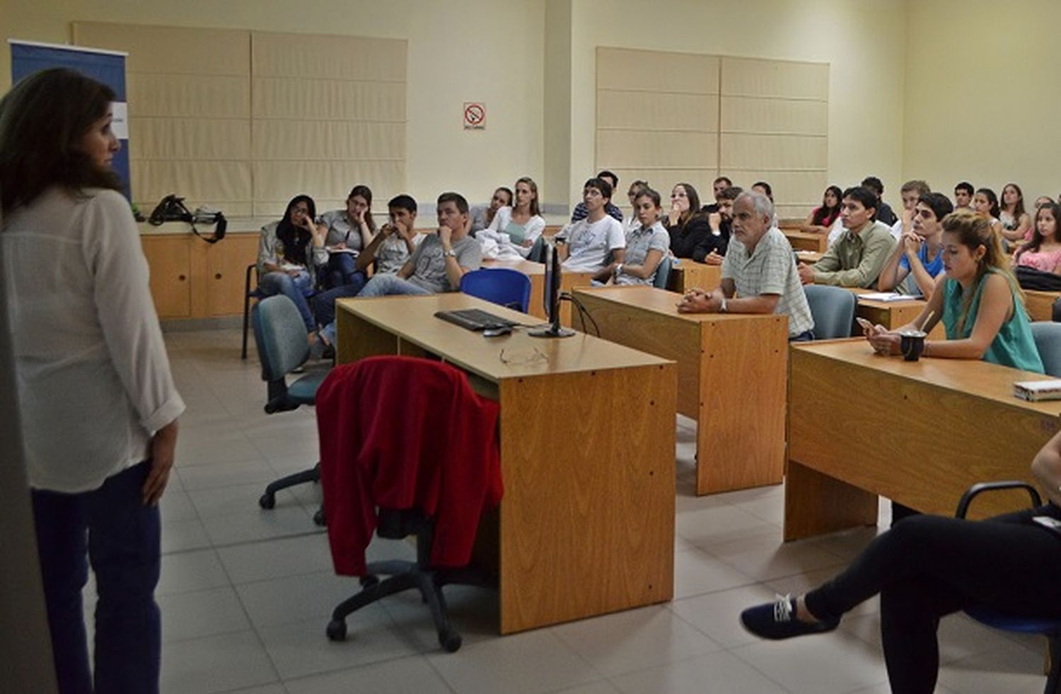 Capacitarán a docentes para formar emprendedores