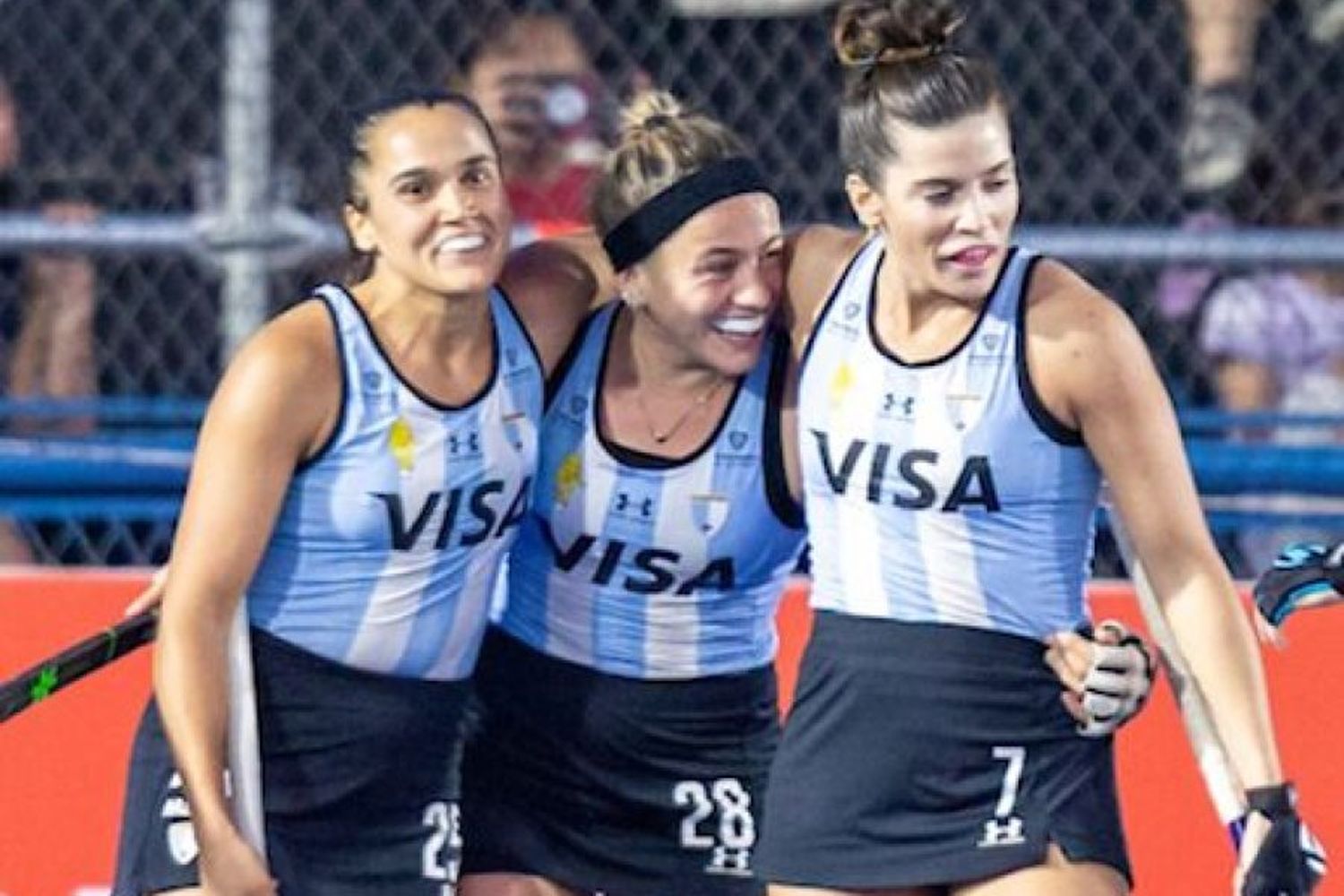 Leonas y Leones ante Países Bajos