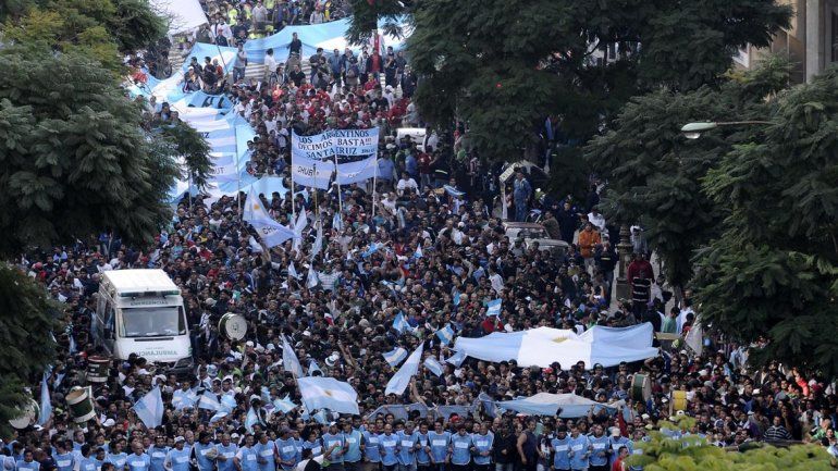 Moyano y Barrionuevo encabezaron acto en Plaza de Mayo