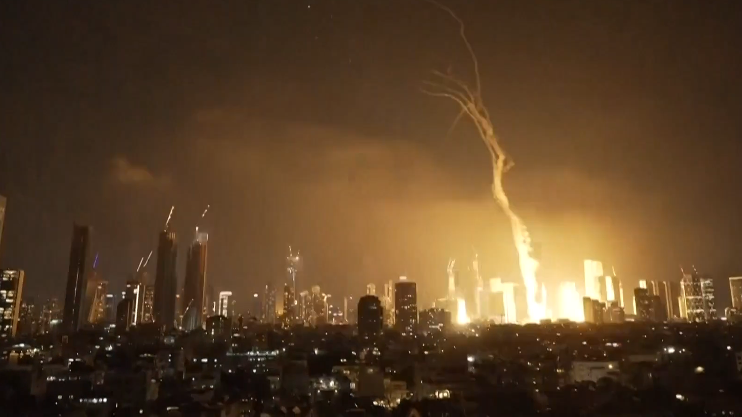 Irán atacó a Israel con múltiples misiles balísticos en respuesta de los bombardeos
