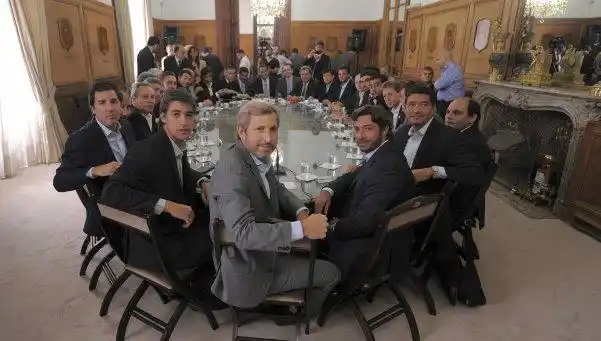 Arrancó el diálogo para cambiar el sistema electoral