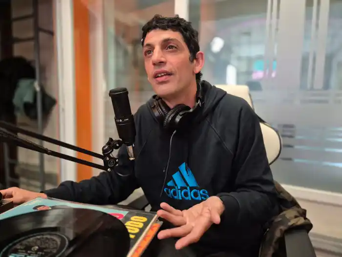 El coleccionista que rescata la historia sonora de Tandil