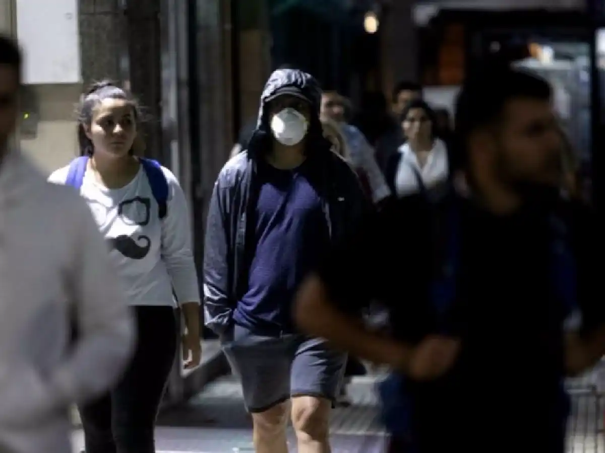 Coronavirus: incluyen a Chile y Brasil entre los “países de riesgo” 