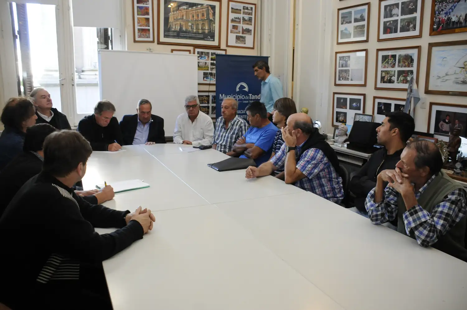 Reunión en el Municipio por la situación de la Estación de Trenes y los despidos