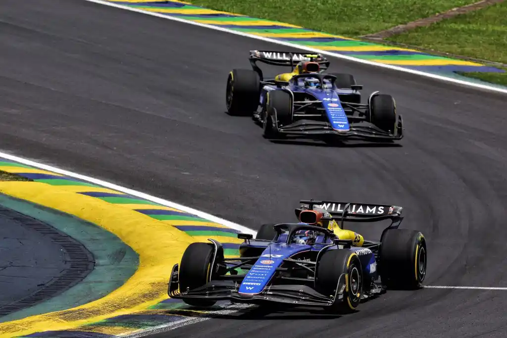 Norris ganó la sprint y Colapinto fue decimosegundo