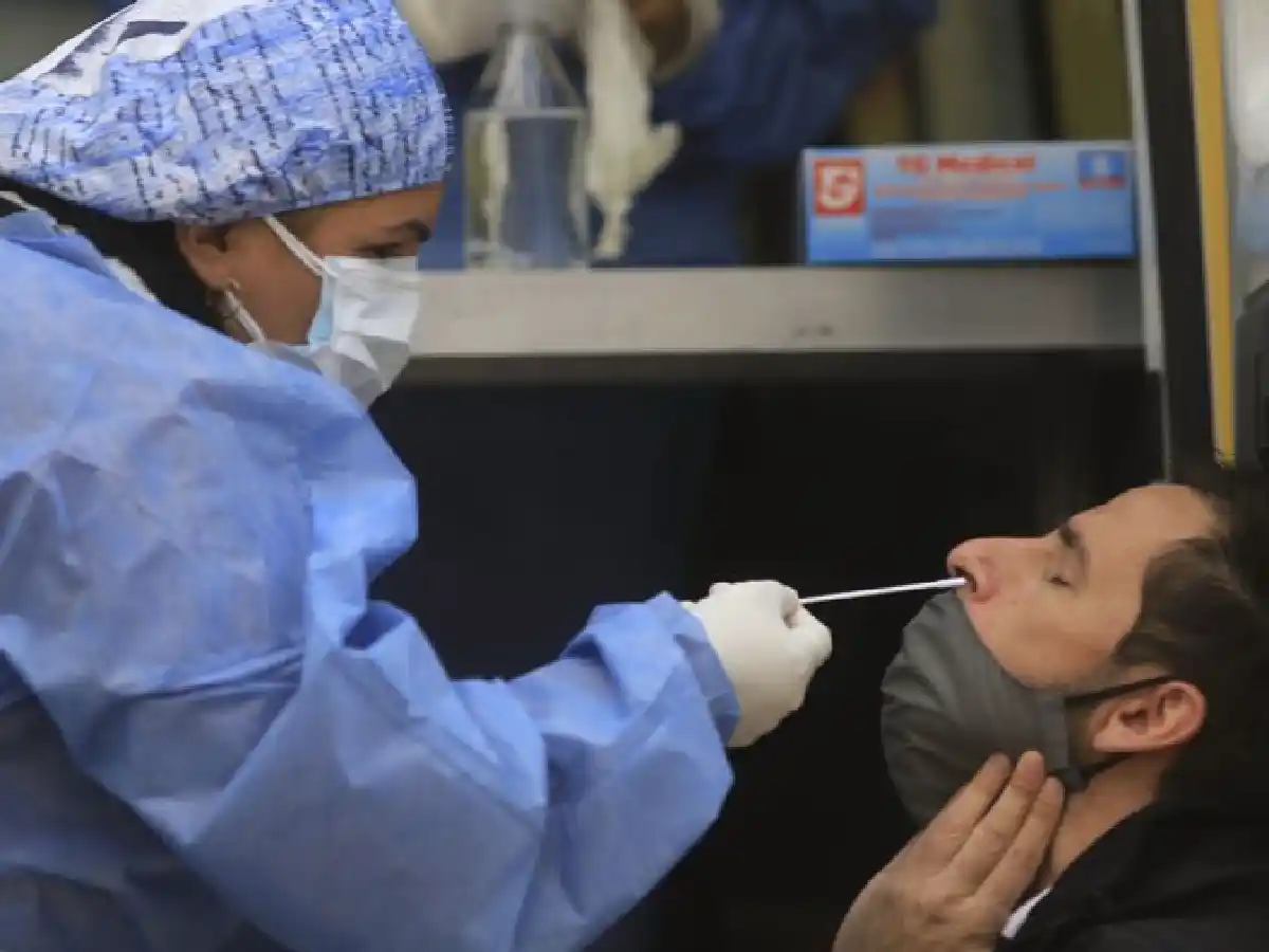 Se registraron 7 muertes y 4.163 nuevos contagios de coronavirus 