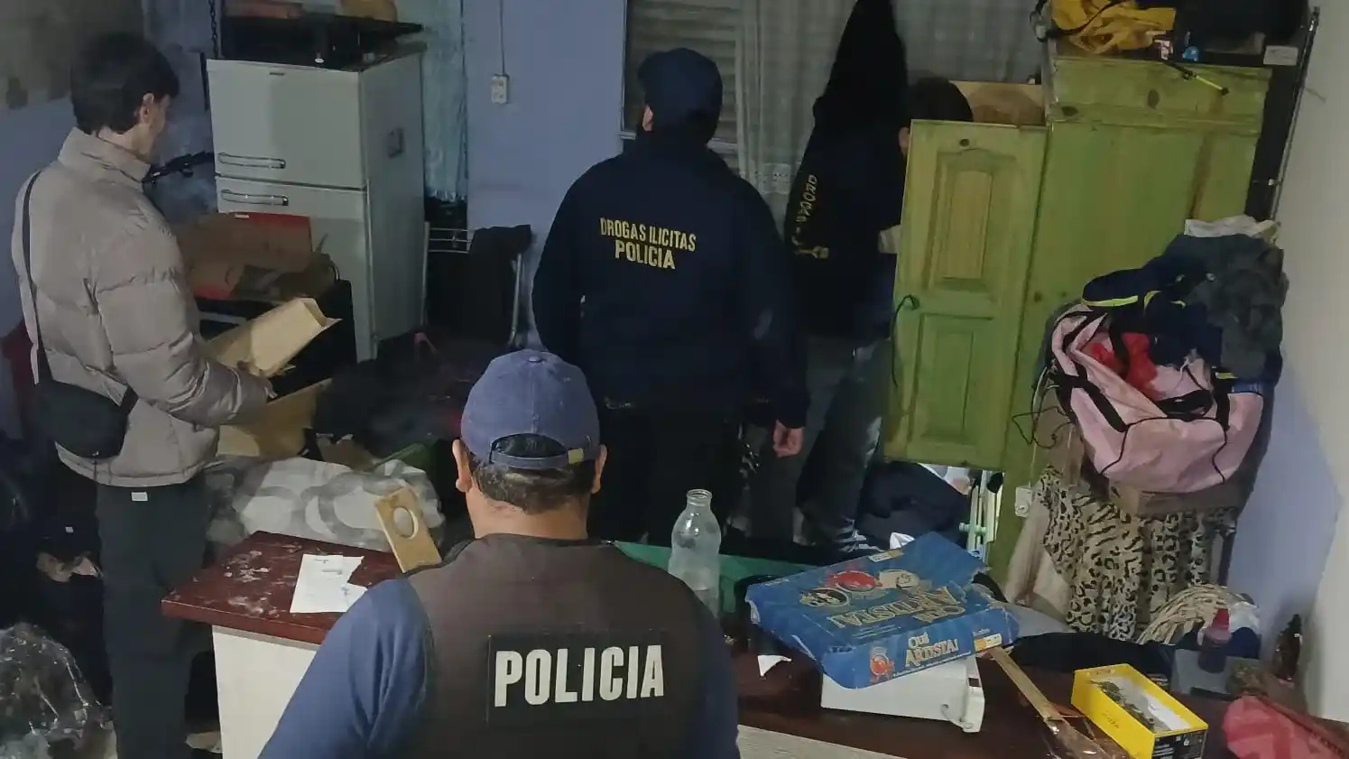 La policía llevó adelante cuatro procedimientos en el marco de un operativo antidroga.