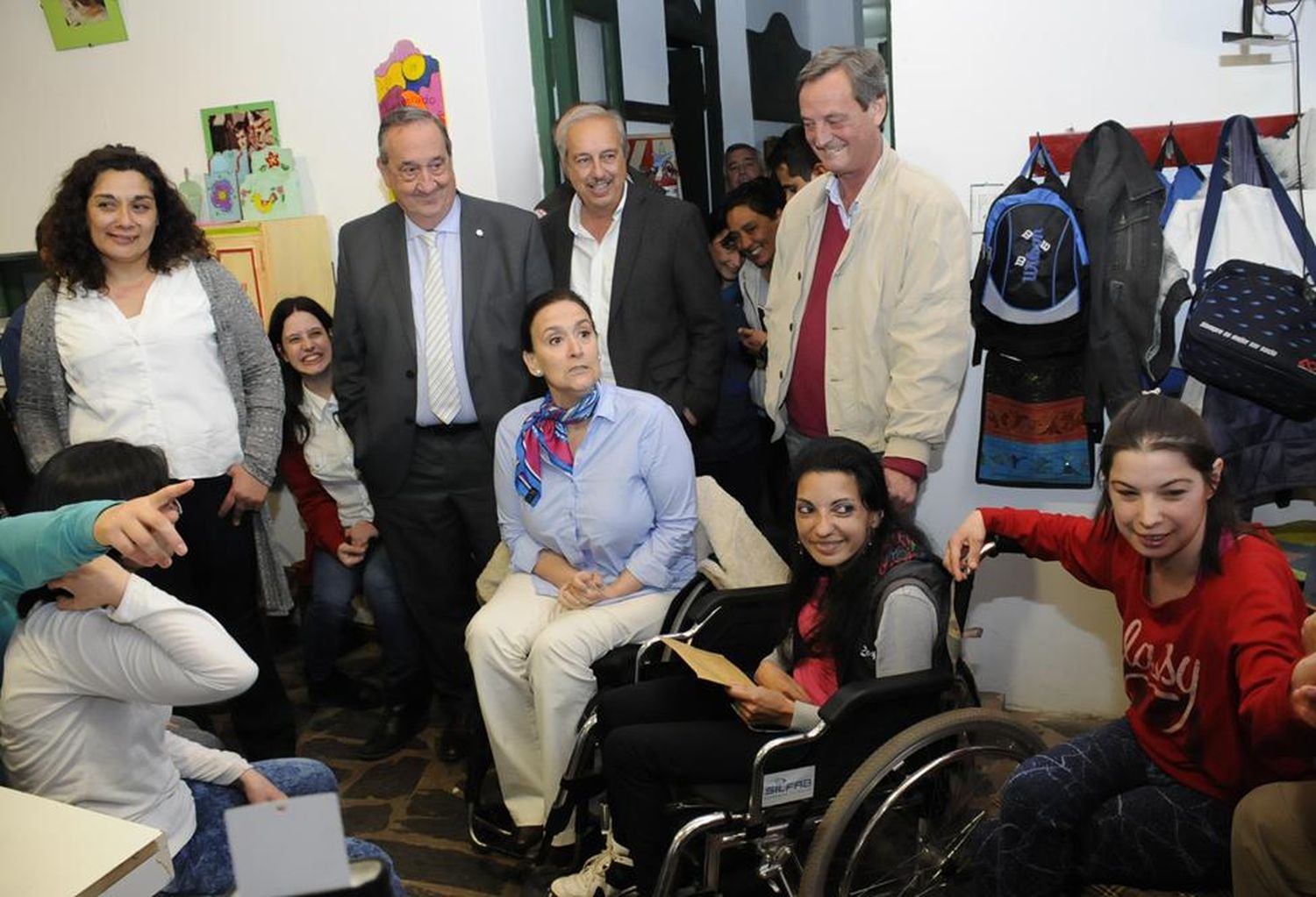 La vicepresidenta mostró su apoyo a los candidatos locales