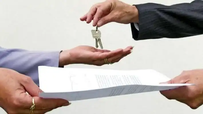Los corredores inmobiliarios sin acreditación legal fueron identificados gracias a operativos del sector. Foto: Ilustrativa.