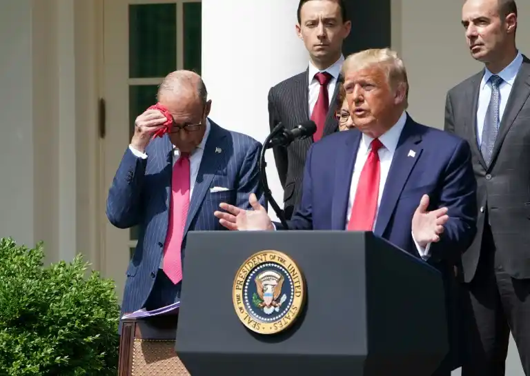 Donald Trump apuesta a un crecimiento económico para luchar contra el racismo 