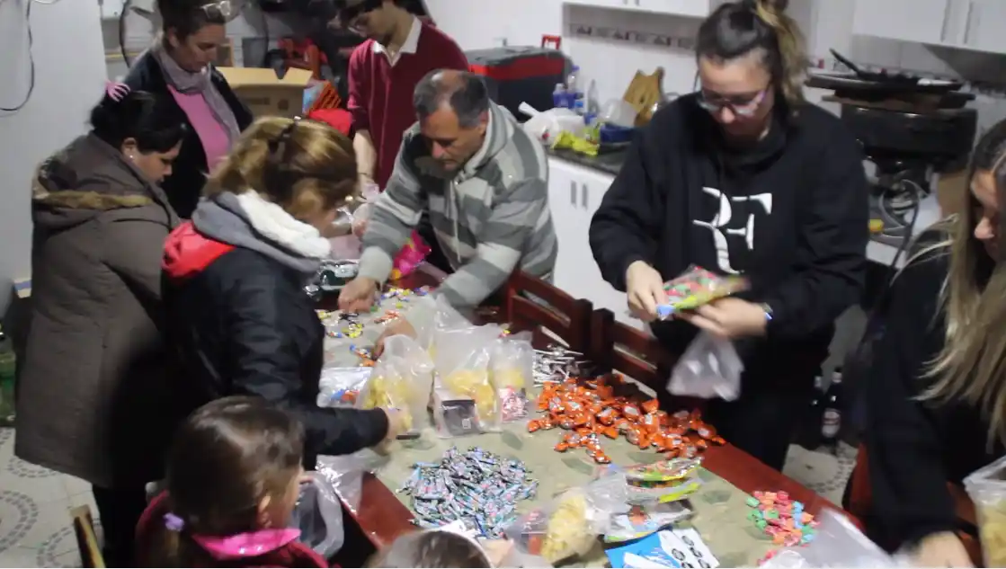 El Club Cultural Puíggari refleja su compromiso por ofrecer a los niños un espacio de alegría, unión y solidaridad