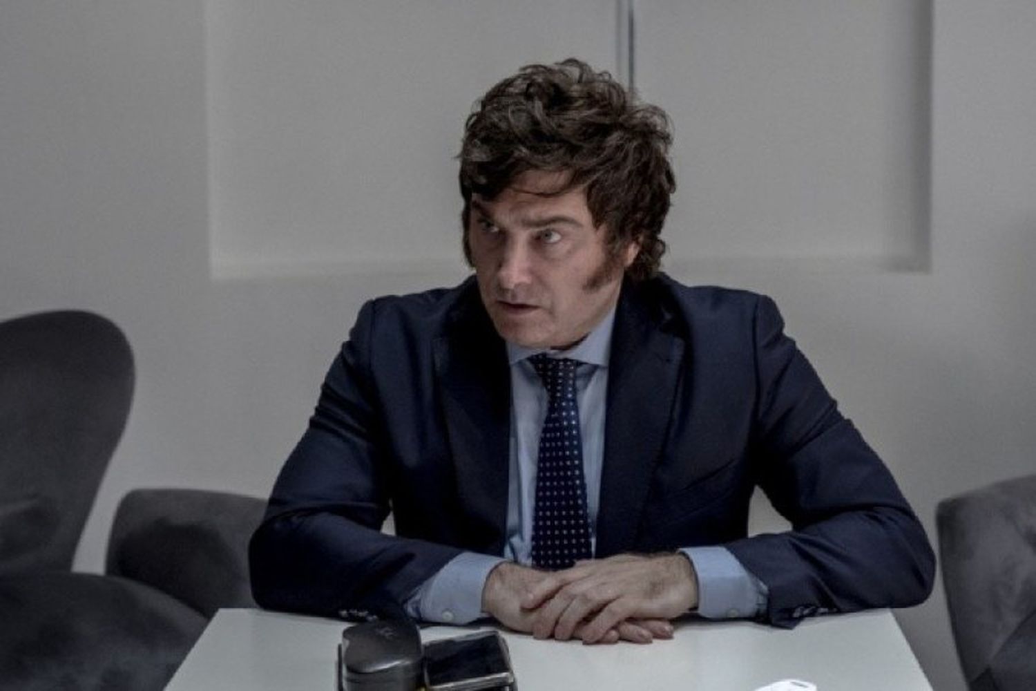 Javier Milei reveló el nombre del exfuncionario que designaría como secretario de Trabajo en caso de ganar las elecciones