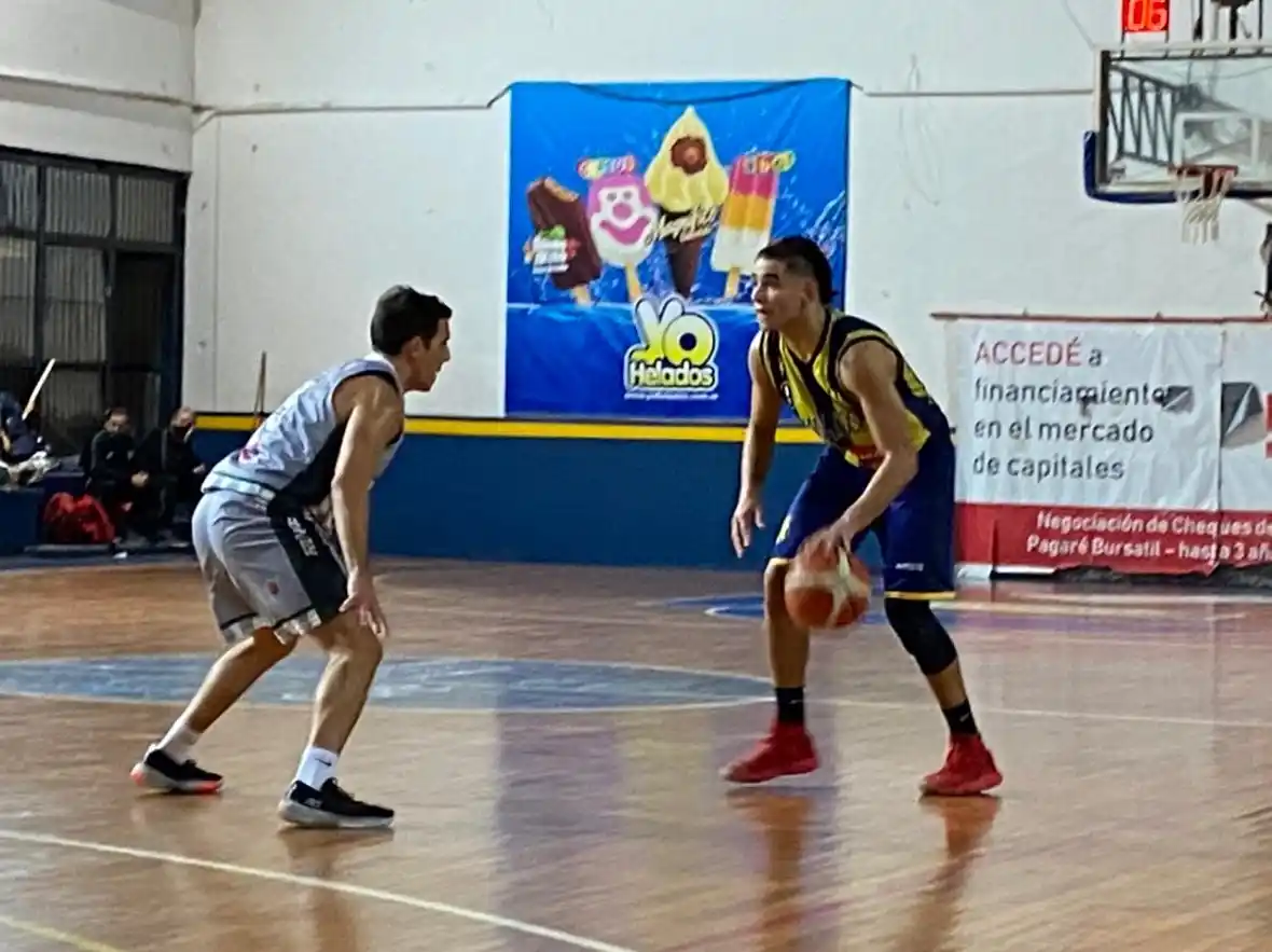 Racing mostró una muy pálida imagen y San José no lo perdonó