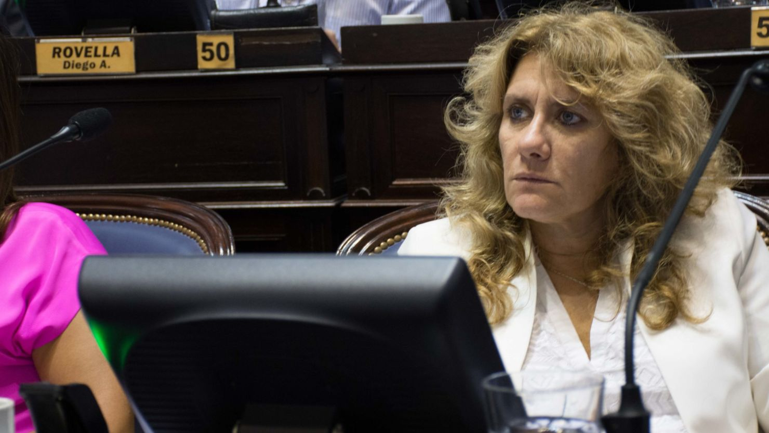 Alejandra Lorden difundió el comunicado del bloque.
