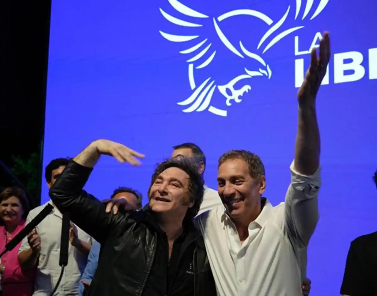 Milei y Santilli, en busca del acuerdo que garantice gobernabilidad.