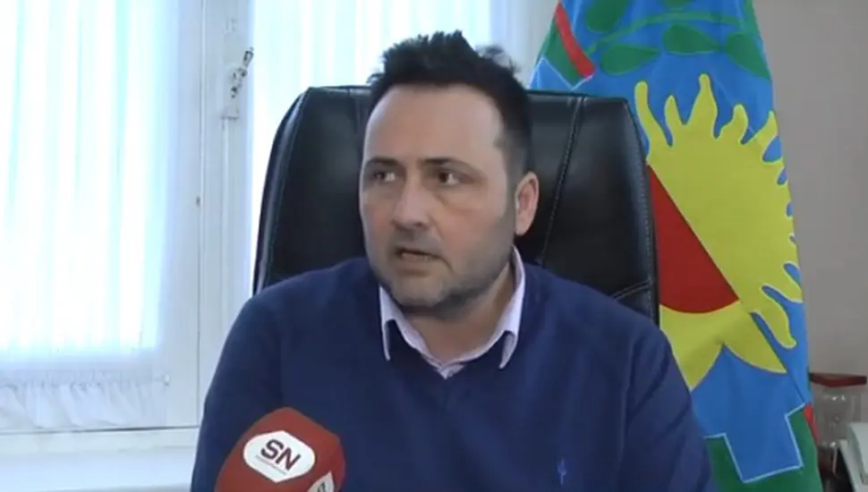 Víctor Aiola, polémico tras el paro: "Critican al gobierno y se van de vacaciones a Cancún"