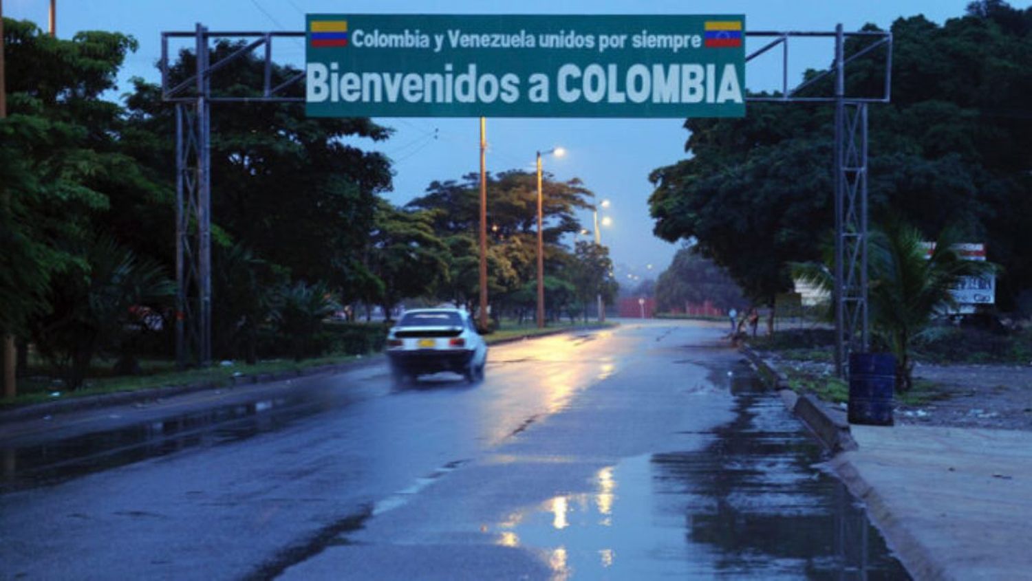 Venezolanos pueden solicitar el seguro de accidente de vehículos para circular por 24 horas o más días en Colombia