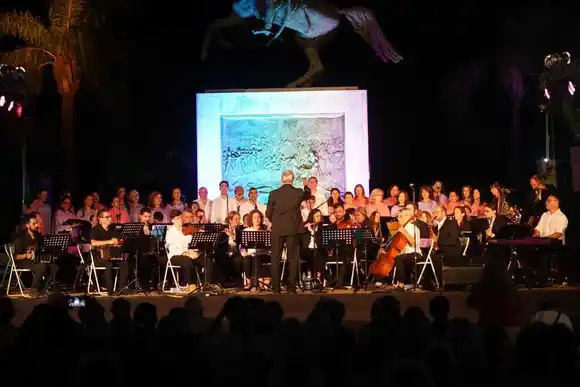 Concierto de cierre del ciclo “De barrio en barrio” en el Anfiteatro Alfredo Williner