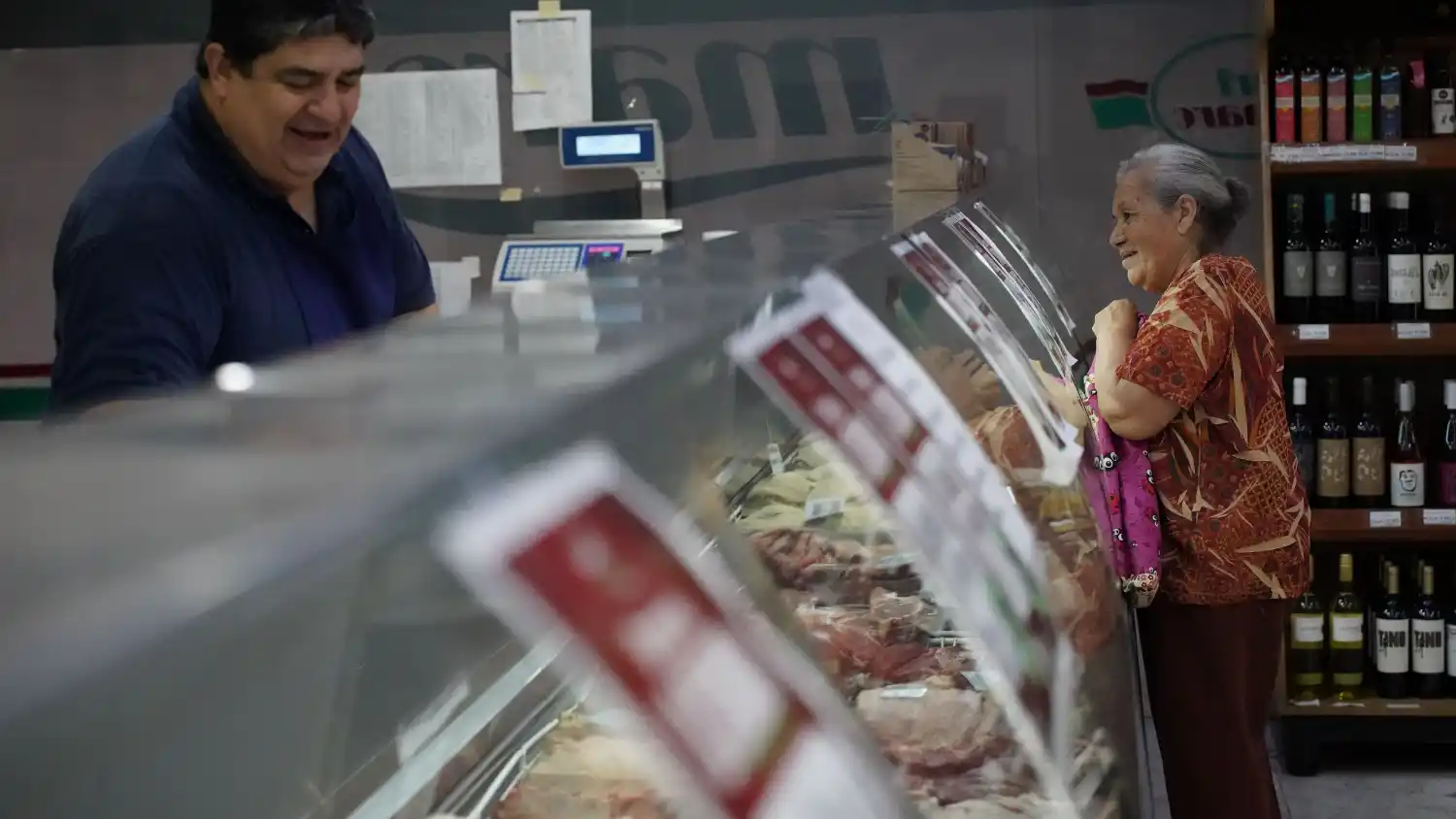 El asado para las fiestas se vive en Fabrimarc: variedad de cortes y precios pensados para la mesa familiar