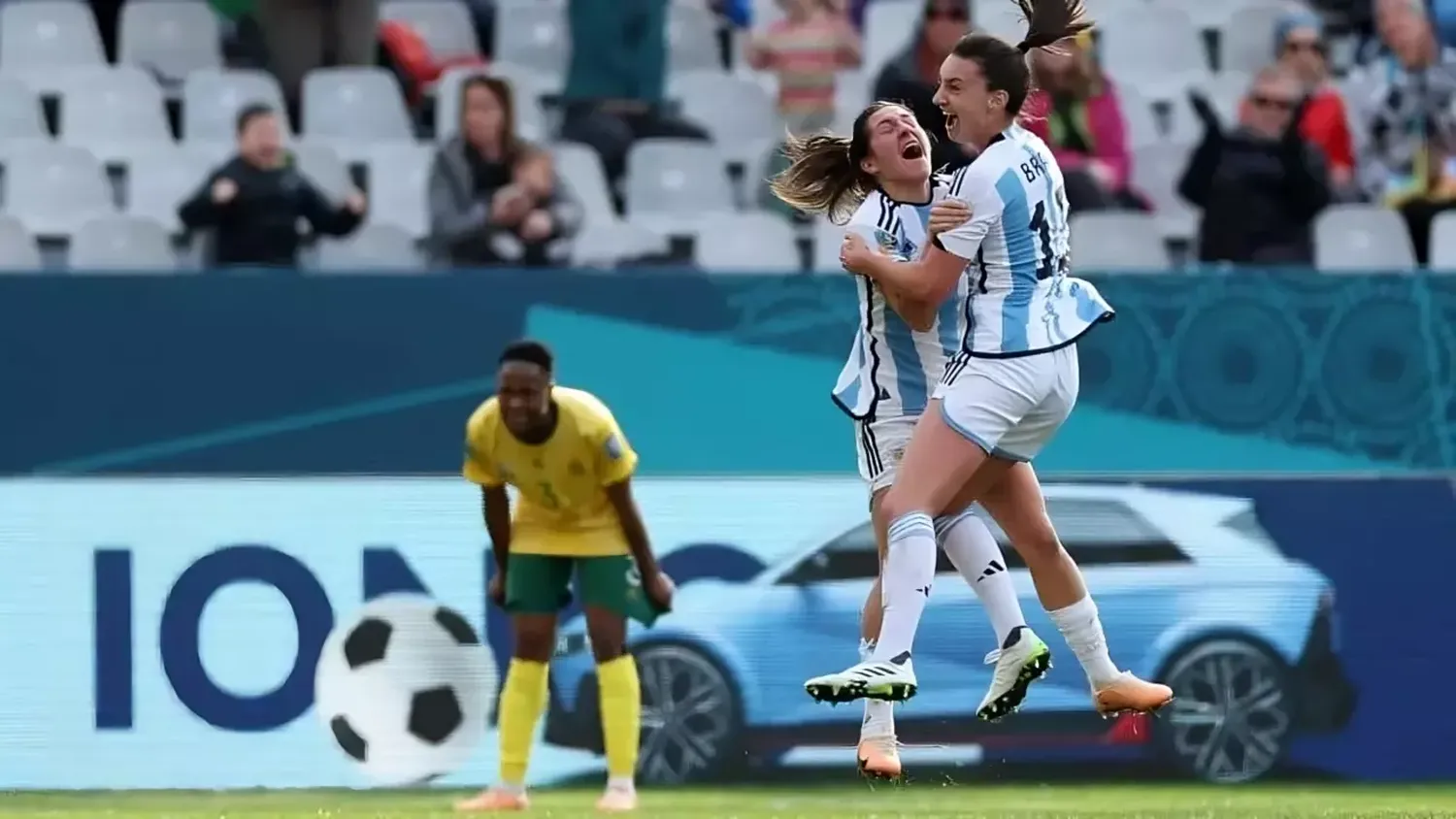 Mundial Femenino: Argentina se recuperó y empató con Sudáfrica