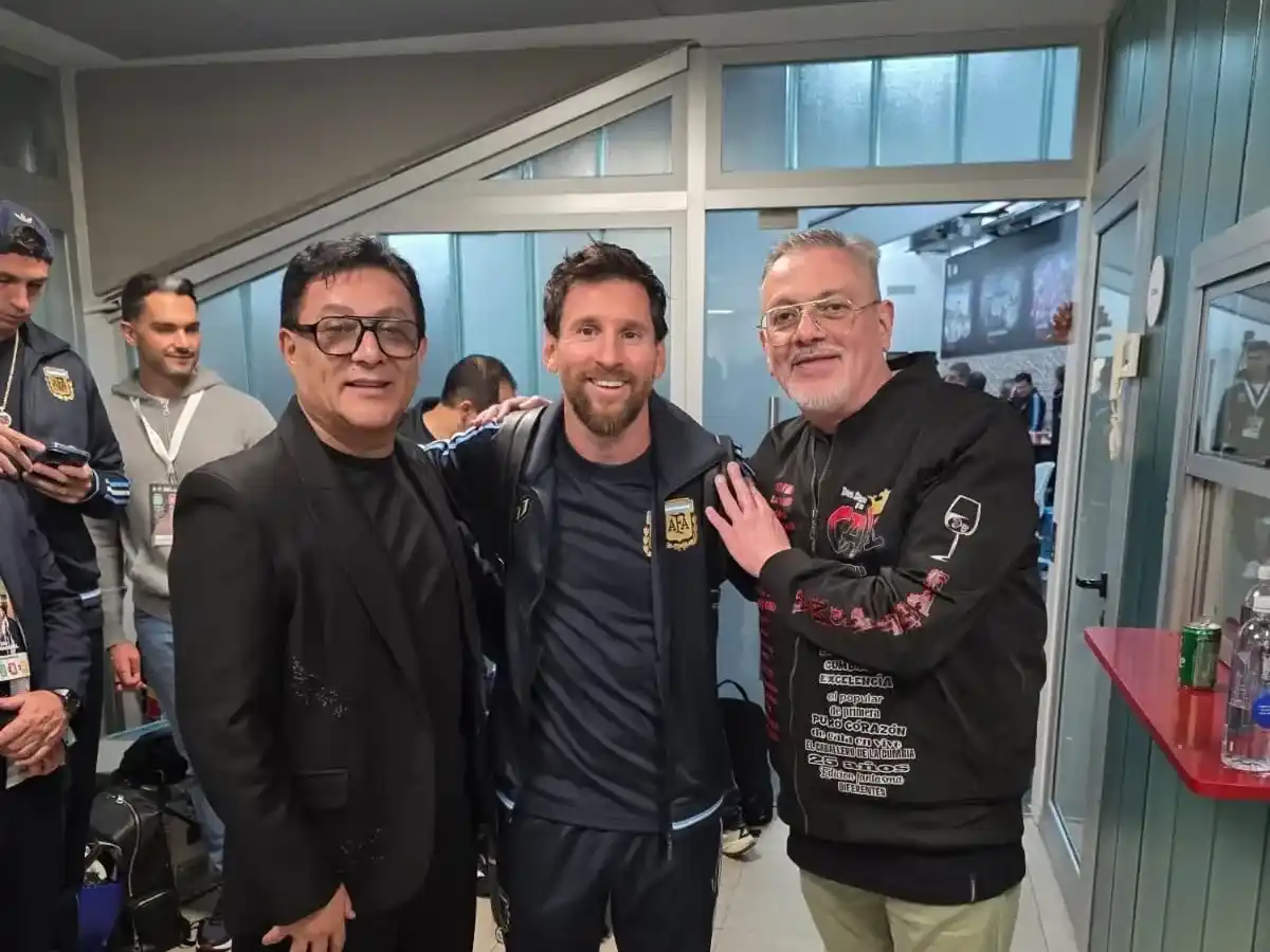 Por qué Grupo Cali comenzó su show en la despedida de Messi y fue retirado del escenario