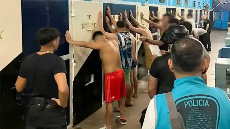 Extorsiones sexuales desde la cárcel: presos engañaban a jóvenes para hacer producciones hot