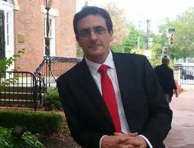 “Hasta ahora, en la Argentina, la honestidad no ha sido un valor votable”